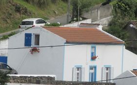 Ribeira Da Praia House